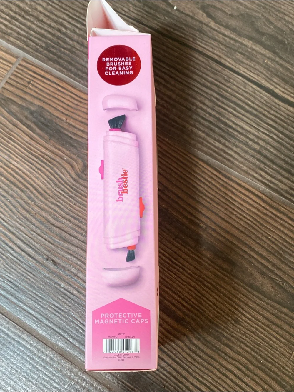 Brush Bestie 4-in-1 Retractable Makeup Brush NWT